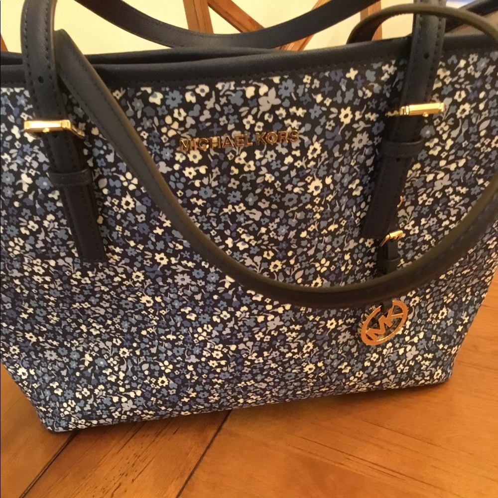 Michael Kors Medium Travel Carryall Tote Floral